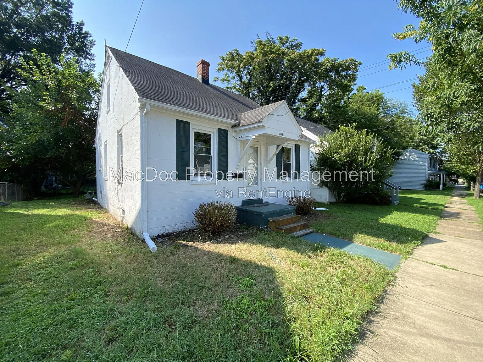 2 bed, 1.0 bath, 873 sqft, $1,695 — Photo 3