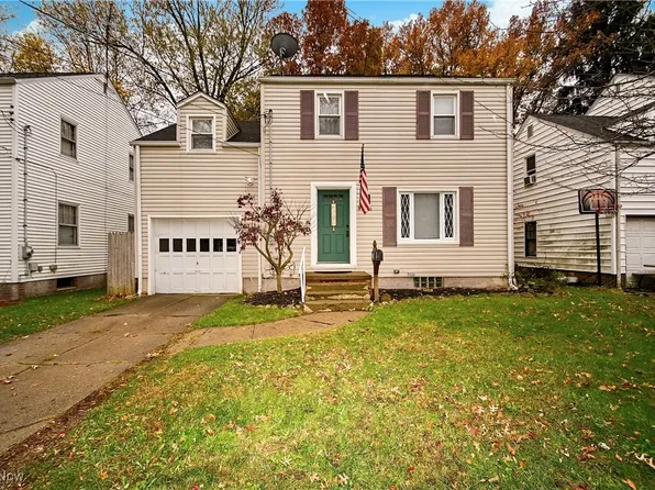 1910 37th St NW, Canton, OH 44709