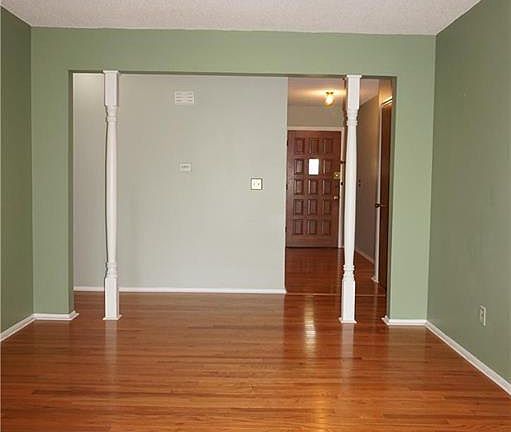 2nd image of 3619 E 105th Ter