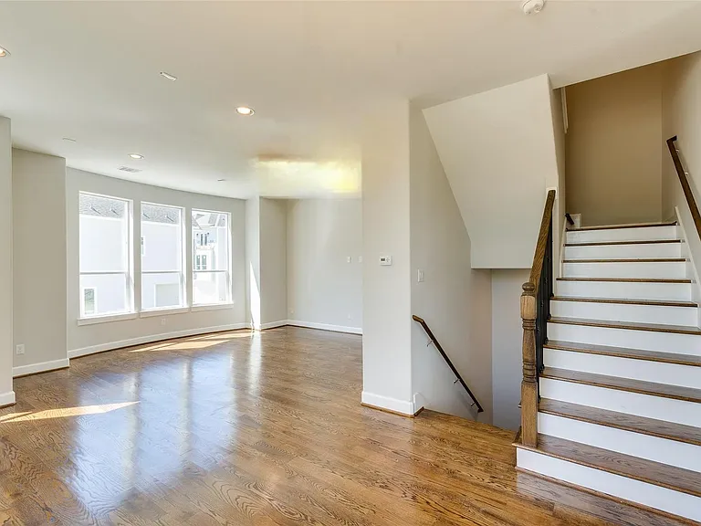 1815 Napa Creek Ln — Photo 13