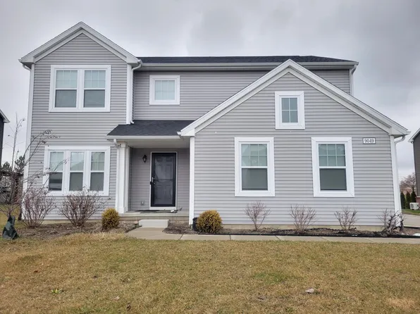 9049 Chambord Dr, Ypsilanti, MI 48197