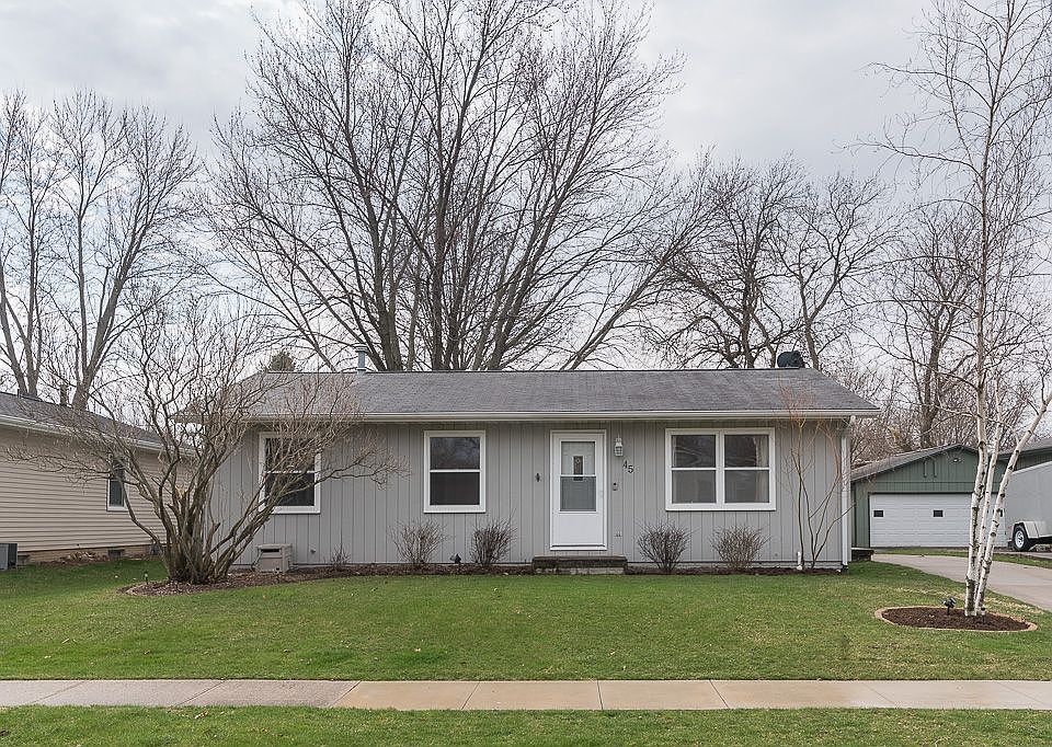 1st image of 45 Birch Ct