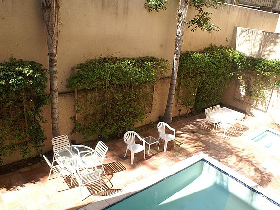2nd image of 12633 Moorpark St Unit 109