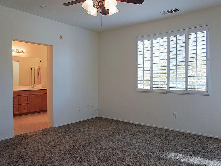 27544 Papillion St #3 — Photo 23