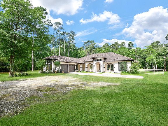 3rd image of 24387 Lenze Rd