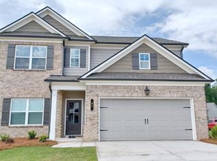 61 Depot Overlook Dr, Auburn, GA 30011