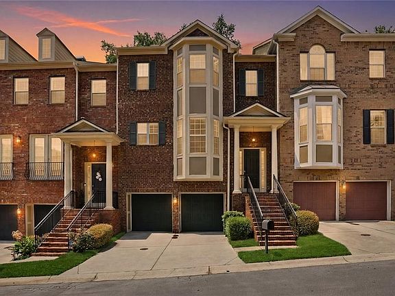 2nd image of 3120 Sugarberry Ln