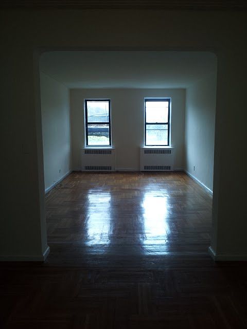 1st image of 200 Haven Ave APT 5N