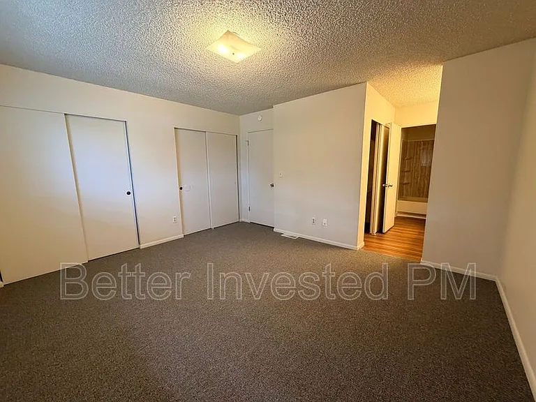 976 Marlene St — Photo 7