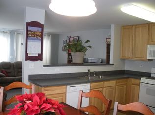78 W Providence Ln, Round Lake, IL 60073