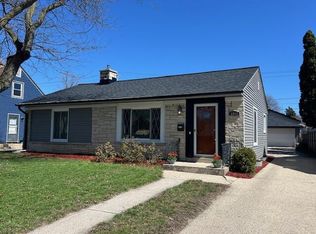 3646 S 22nd St, Milwaukee, WI 53221