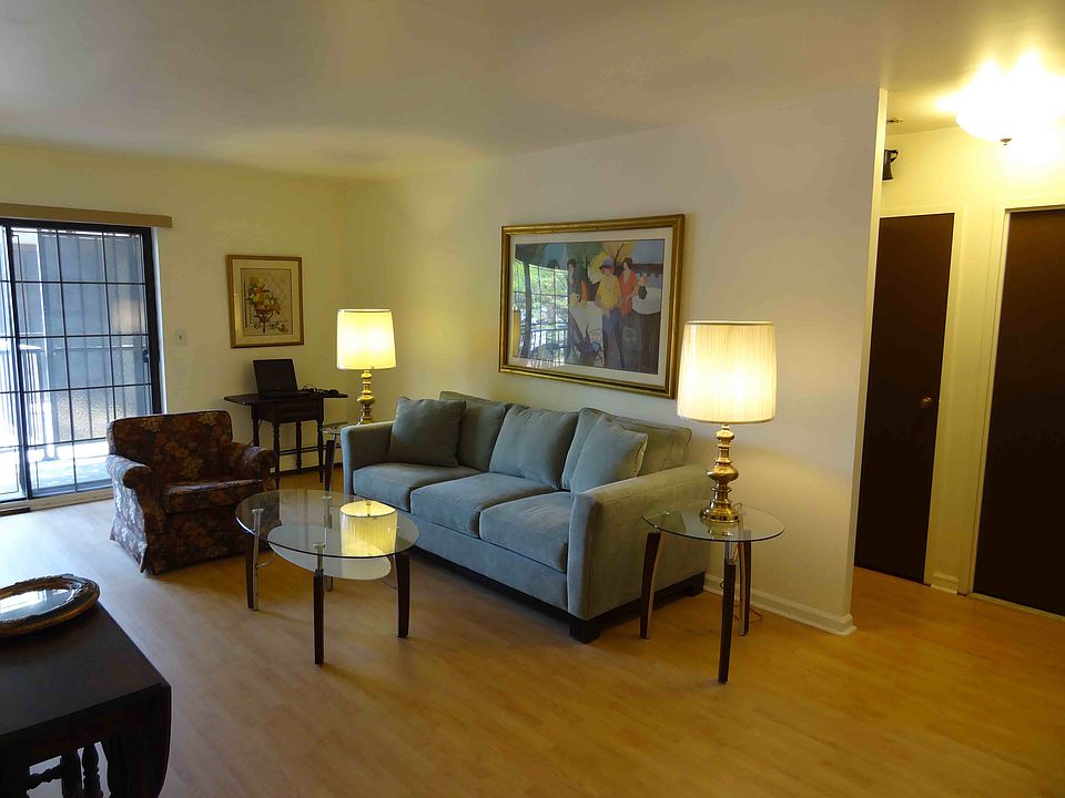 1st image of 2 Elmwood Park Dr APT 216