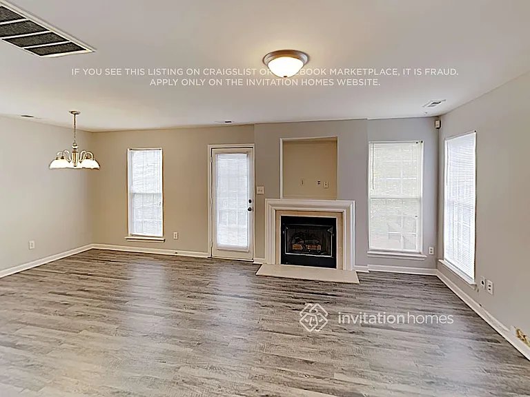 101 Sweetbriar Ct — Photo 4