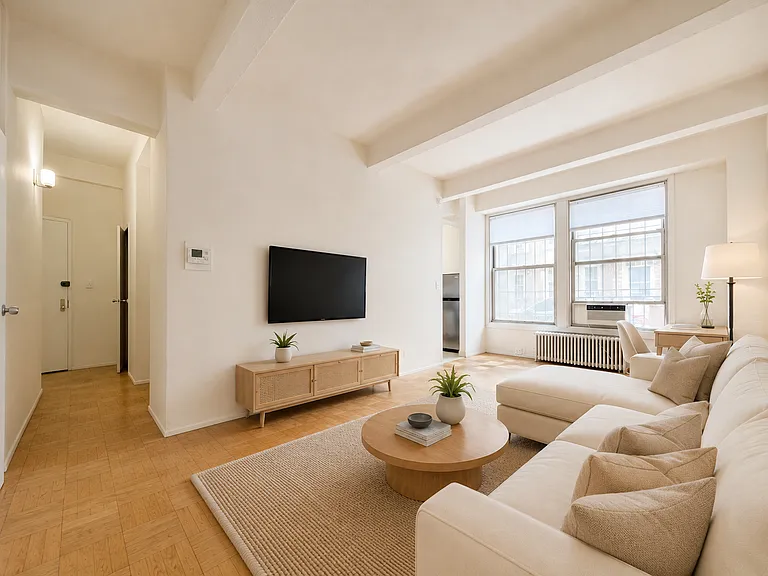 30 Christopher St #1B — Photo 1