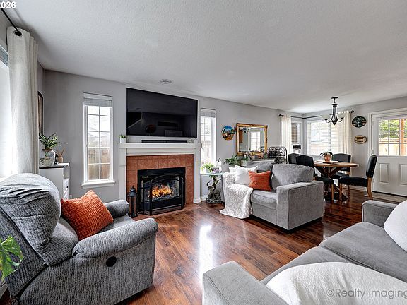 4th image of 2783 SW Jasmine Pl