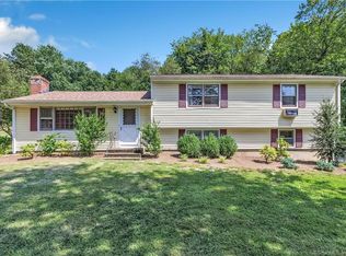 78 Far Horizon Dr, Monroe, CT 06468