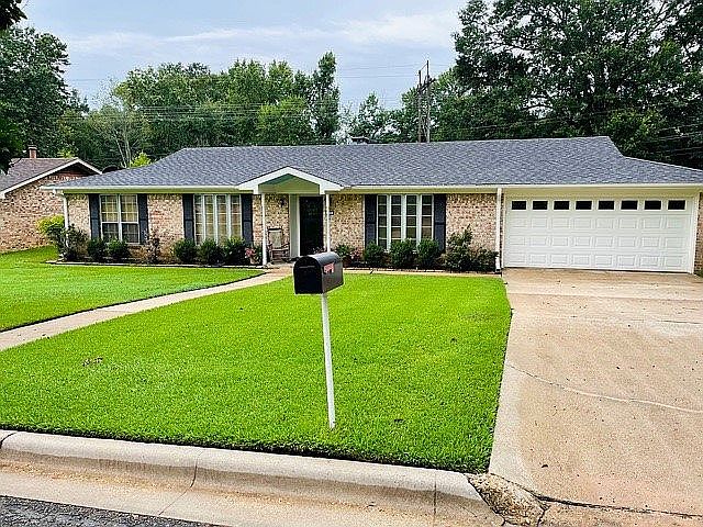 1st image of 20 Cherrywood Cir