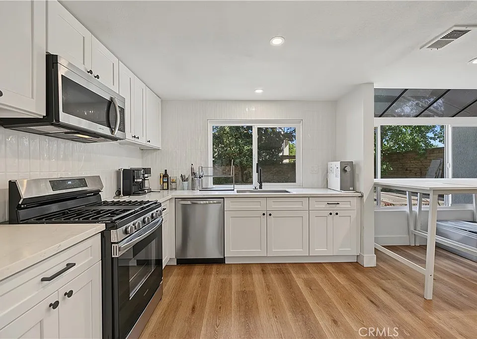 104 Apple Blossom Cir