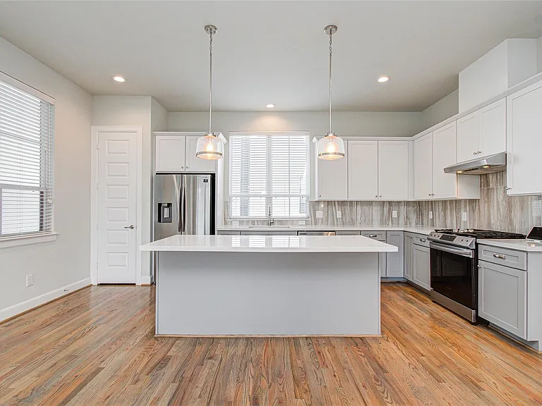 2818 Grand Fountains Dr #B — Photo 11