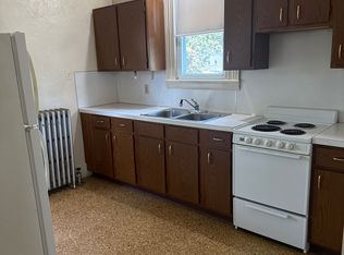 222 Broad St #E, Danielson, CT 06239