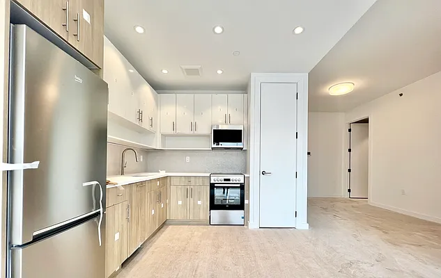 Rented by MADEHOME | media 16