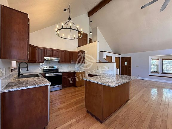 4th image of 2813 Dogleg Way