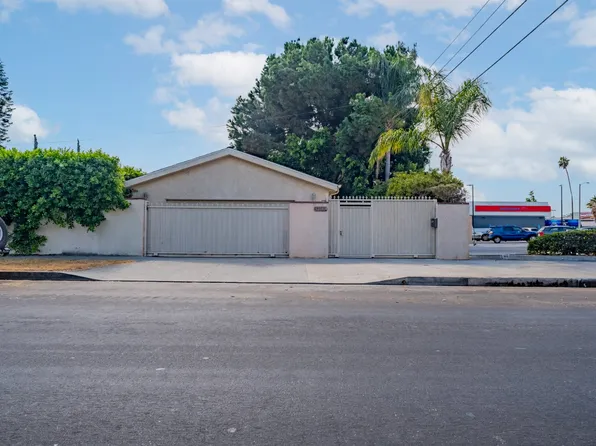 12040 Archwood St, North Hollywood, CA 91606