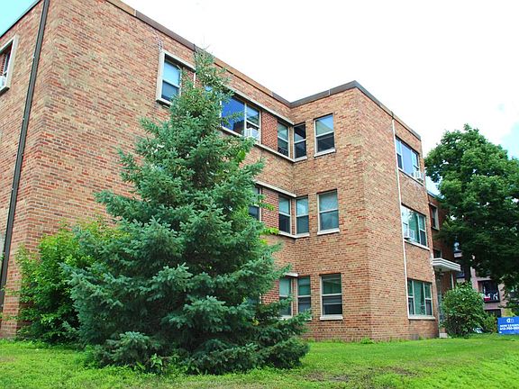 3rd image of 325 8th Ave SE #305
