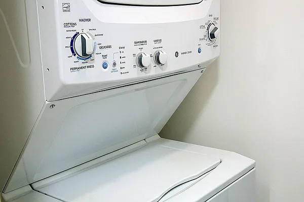 Rented by Corcoran | media 17