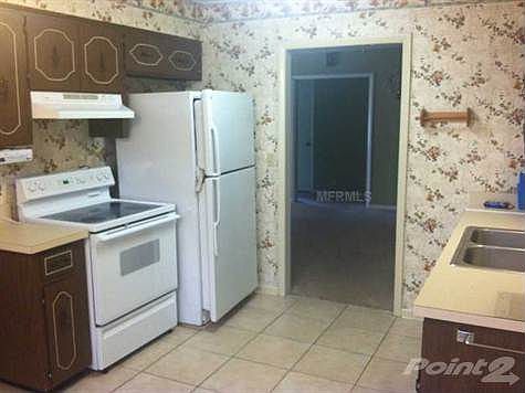 3rd image of 203 Volusia Dr SE