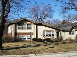 9726 W 57th St, Countryside, IL