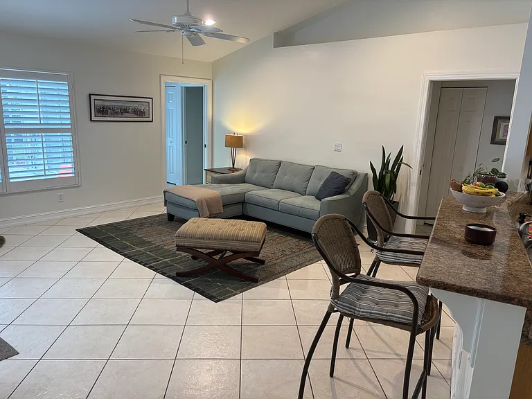 1166 Royal Palm Dr — Photo 12