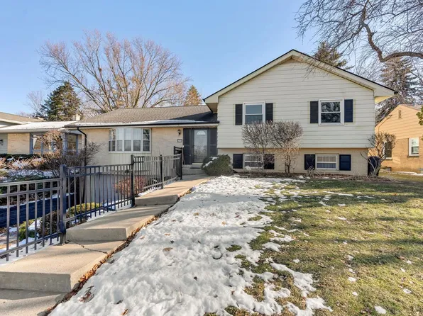 4132 Menomonee River PARKWAY, Wauwatosa, WI 53222
