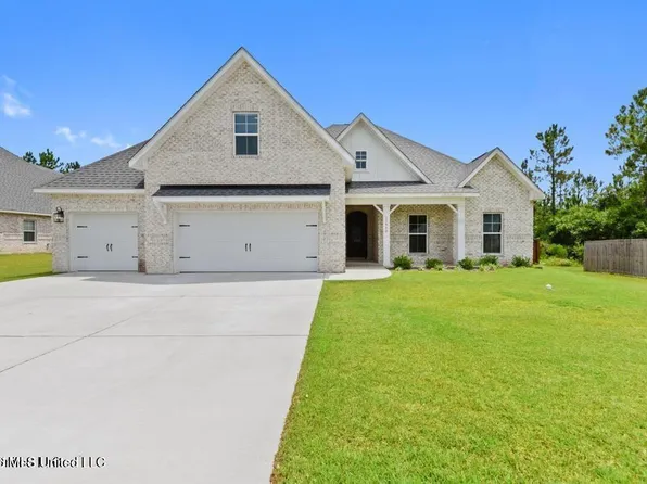 13590 Deer Field Dr, Gulfport, MS 39503