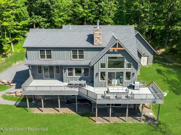 869 County Route 10, Windham, NY 12496
