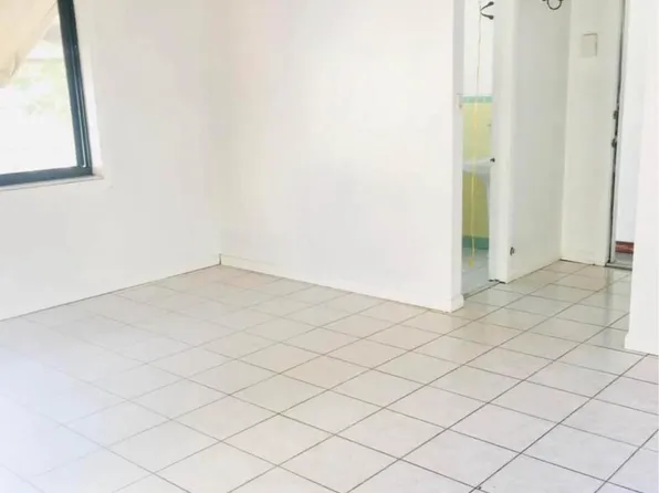 (undisclosed Address), Hollywood, FL 33020
