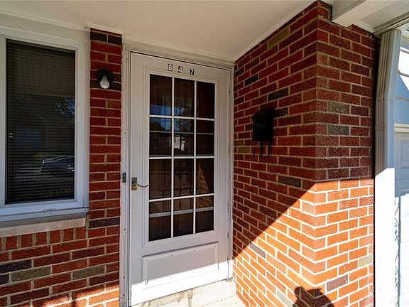 5th image of 847 Kolping Ave