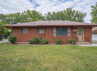 1516 Henderson Ave, Des Moines, IA 50316