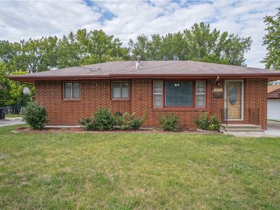 1516 Henderson Ave, Des Moines, IA, 50316