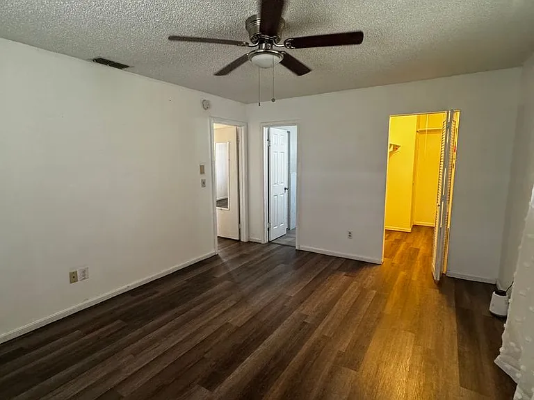 8935 SW 102nd Pl — Photo 10