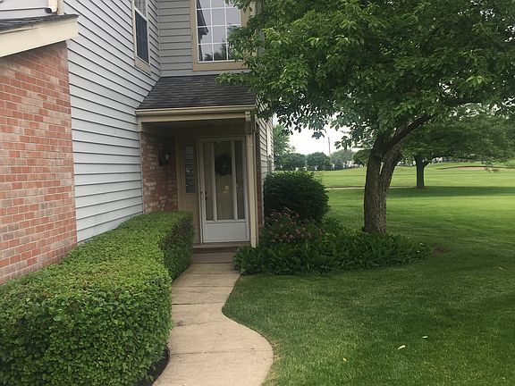 2nd image of 1438 Clubhouse Ct
