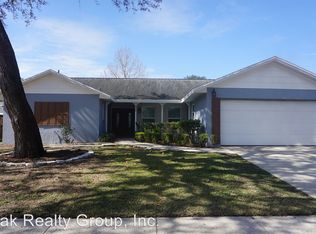 212 Foxwood Dr, Brandon, FL 33510