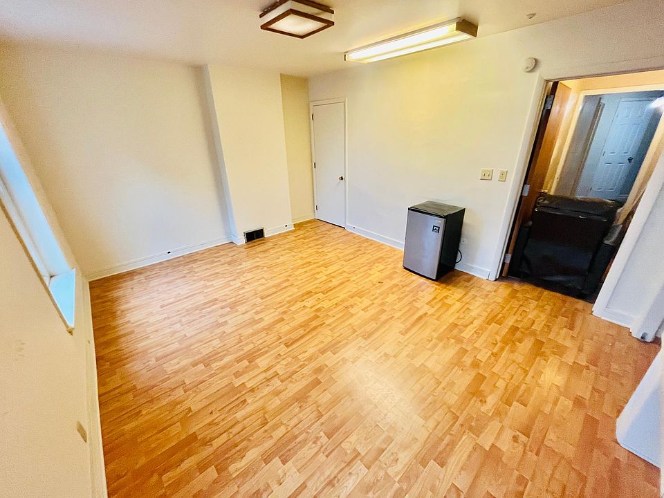 2nd image of 318 N 16th St #2C
