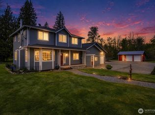 Saavedra Heights Short, Ferndale, WA 98248