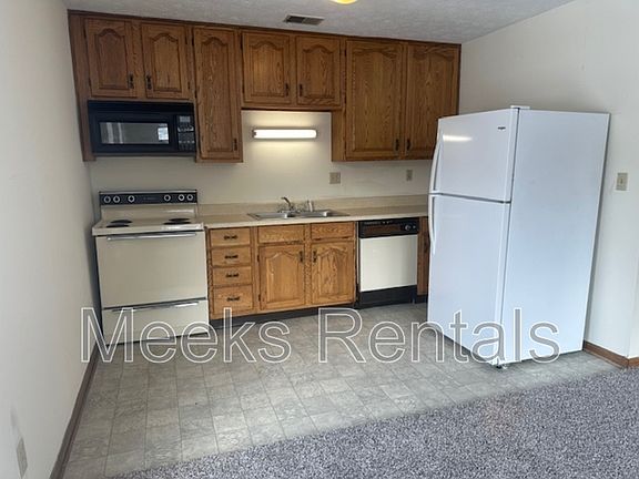 3rd image of 59 Bordeaux Ln