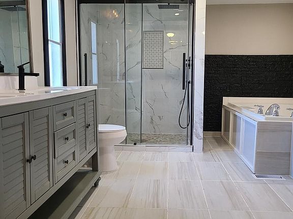 5th image of 7739 Allison Loop