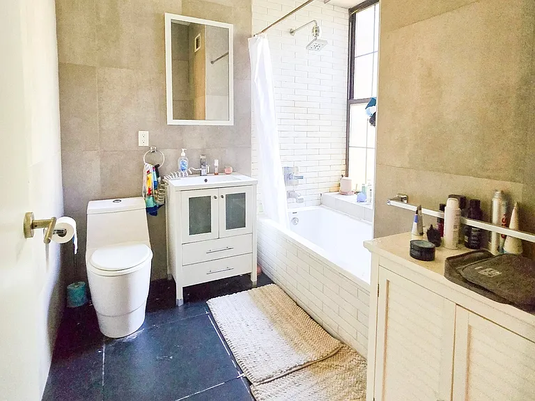 277 Halsey St #1D — Photo 9