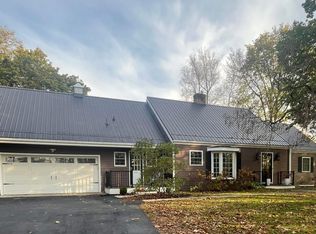 101 W Mill Rd, Sheffield, IL 61361