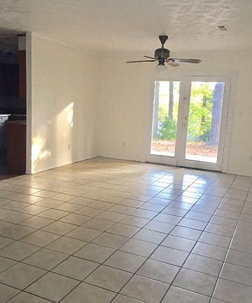 3rd image of 4538 Hillside Dr