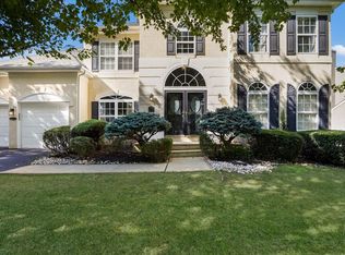 512 Clydesdale Dr, New Hope, PA 18938
